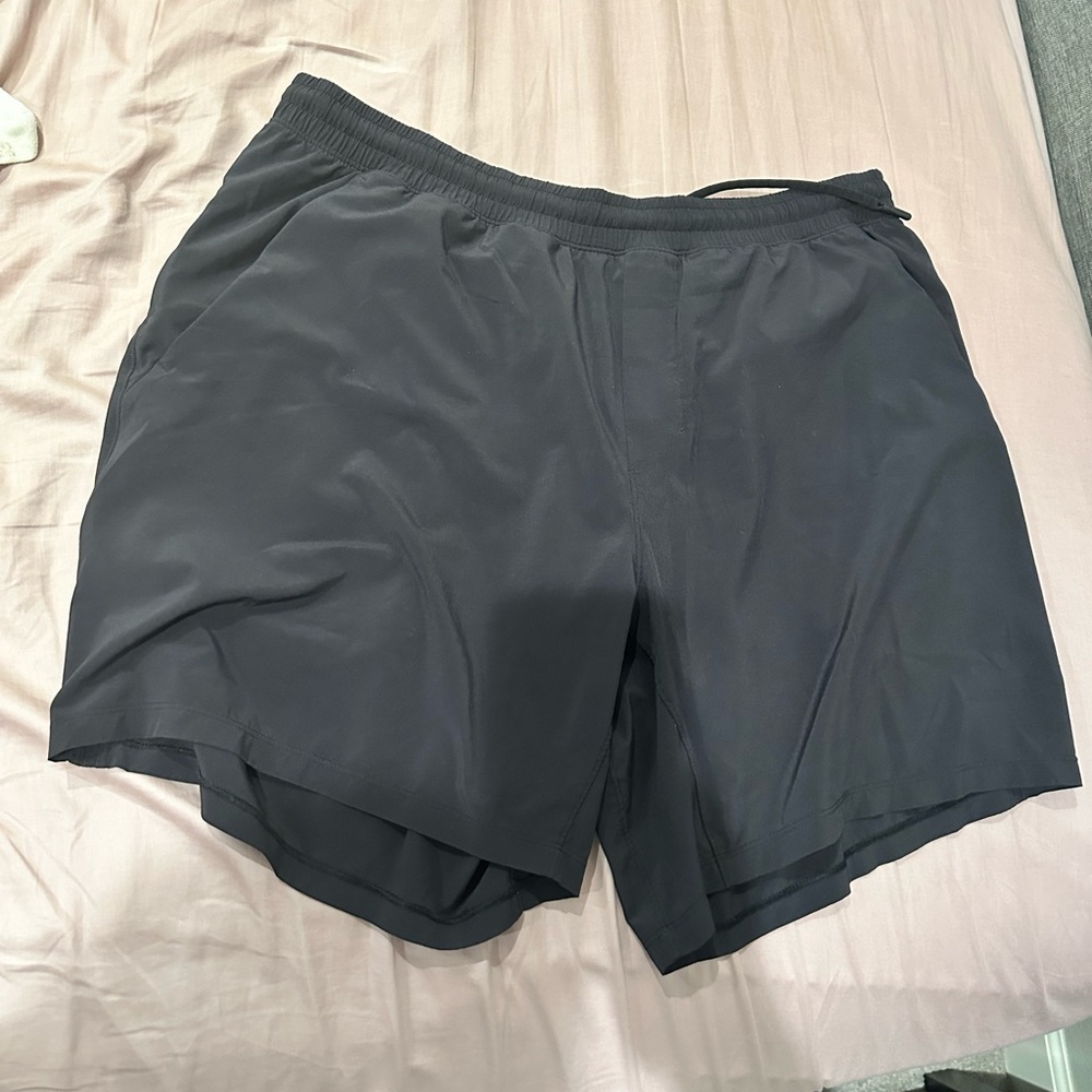 Lululemon pace breaker shorts